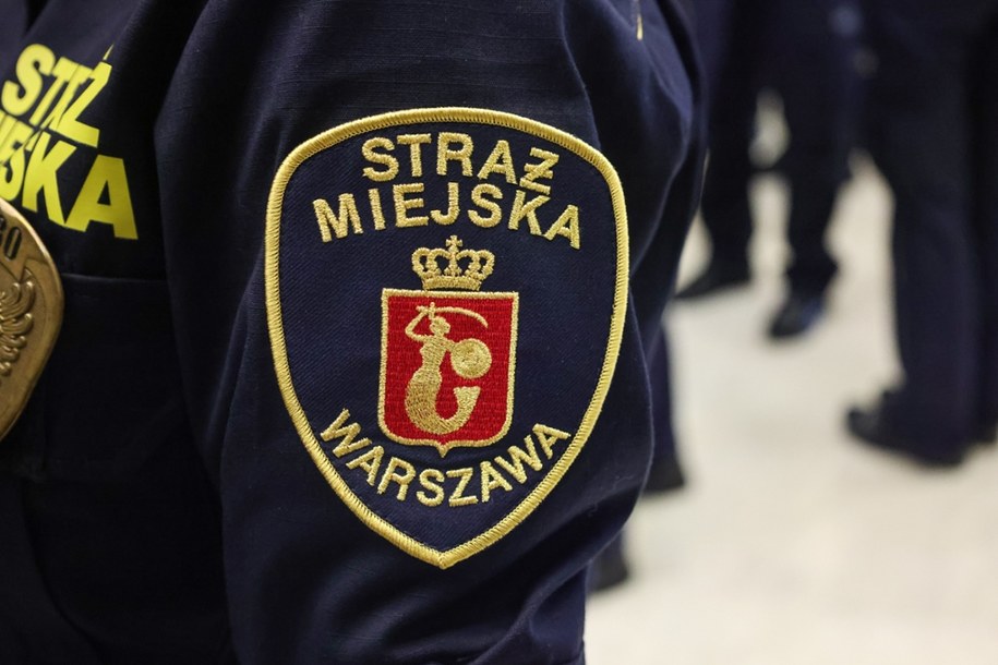 Straż miejska pomoże w dotarciu do lokali wyborczych /Albert Zawada /PAP