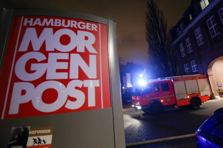 Straż pożarna ugasiła pożar w "Hamburger Morgenpost" /AFP