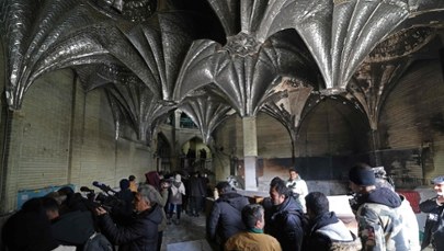 Strażnicy Rewolucji uciekają z posterunków. Szukają schronienia w meczetach