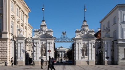 Strażnicy uzbrojeni w narzędzia do samoobrony? Nowy plan dla bezpieczeństwa uczelni