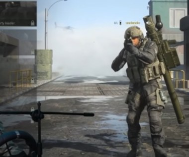 Streamer zagrał w Call of Duty: Warzone na kierownicy