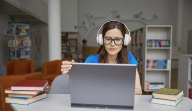 Streamingi i aplikacje taniej dla studentów. Te serwisy oferują duże zniżki