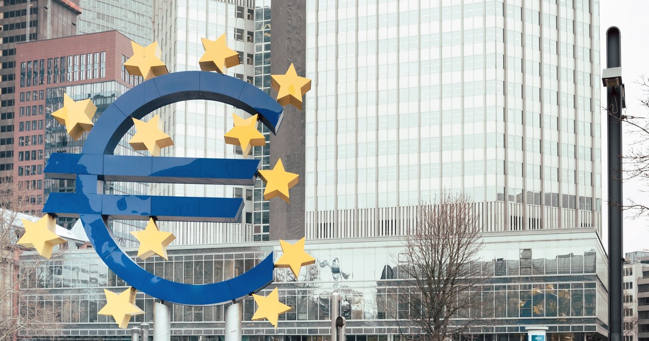 Strefa euro wzrosła w tempie szybszym, niż spodziewali się tego eksperci. Czy to wpłynie na decyzję EBC? /123rf.com /123RF/PICSEL
