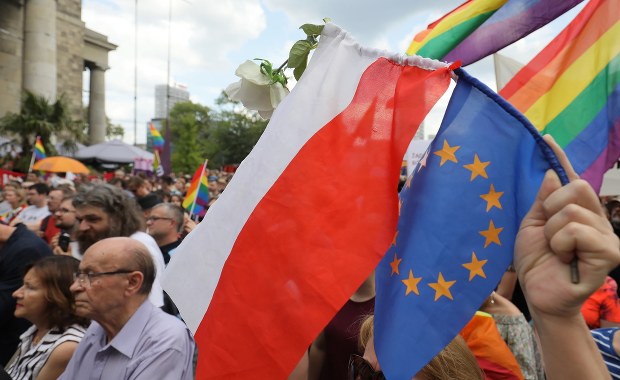 "Strefy wolne od LGBT" bez unijnych funduszy? To ostrzeżenie komisji równości PE 