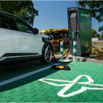 Stres cieplny niszczy akumulatory elektryków. Pomóc mają bakterie