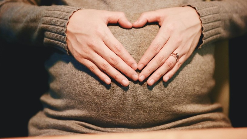 Stres w czasie ciąży wpływa na rozwój mózgu dziecka i jego… płeć! /Geekweek