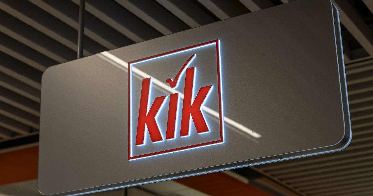 Stroje kąpielowe w KiK za grosze. Ta promocja to hit przed wakacjami! /adobestock /INTERIA.PL