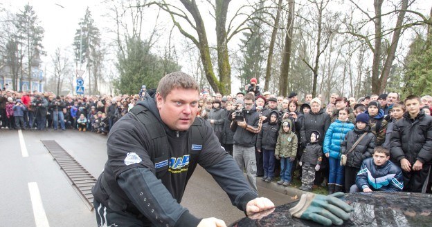 Strongman stanie przed nie lada wyzwaniem /INTERIA.PL