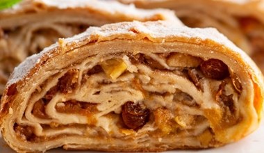 Strudel z jabłkami jak z wiedeńskiej kawiarni. Rozpływa się w ustach