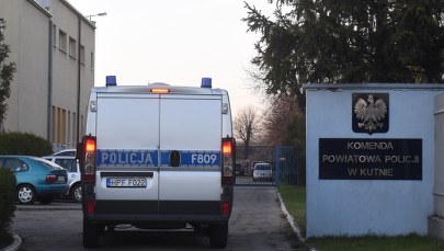 Strzały w komendzie w Kutnie. Zarzuty dla policjanta