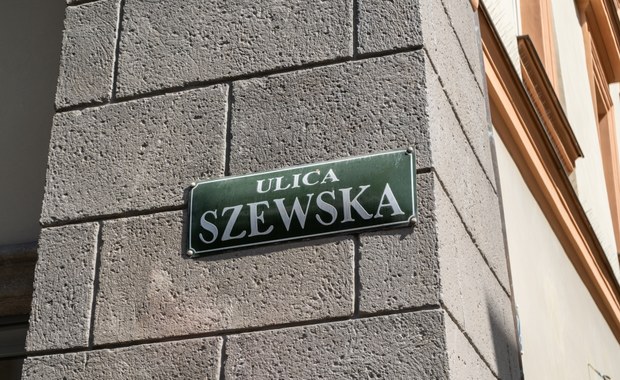 Strzały z wiatrówki w centrum Krakowa