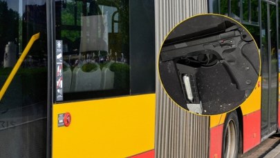 Strzelał w drzwi autobusu. Są zarzuty dla 36-latka