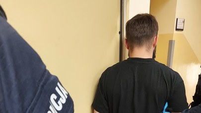 Strzelał z broni pneumatycznej do ludzi. 35-latek zatrzymany