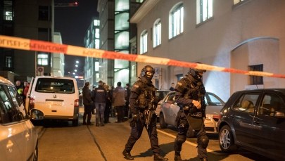 Strzelanina pod islamskim centrum w Zurychu. Trzy osoby są ranne