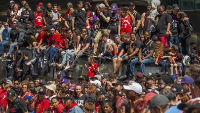 Strzelanina podczas fety mistrzowskiej Toronto Raptors. Kilka osób rannych