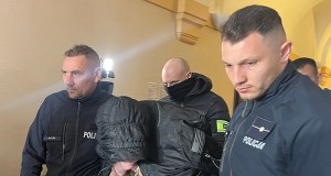 Strzelanina w Bystrzycy Kłodzkiej. Zarzuty dla trzech mężczyzn i kobiety