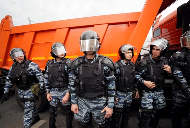 Strzelanina w fabryce słodyczy. Były właściciel ogłosił, że broni się przed "gangiem"