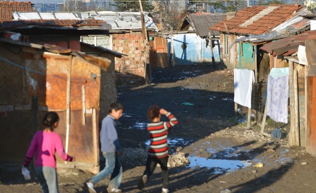 Strzelanina w obozowisku Romów. Wśród ofiar jest dziecko