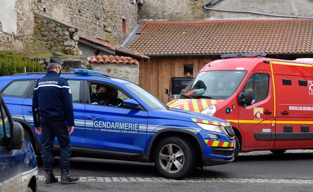 Strzelanina we Francji. Nie żyje 3 żandarmów