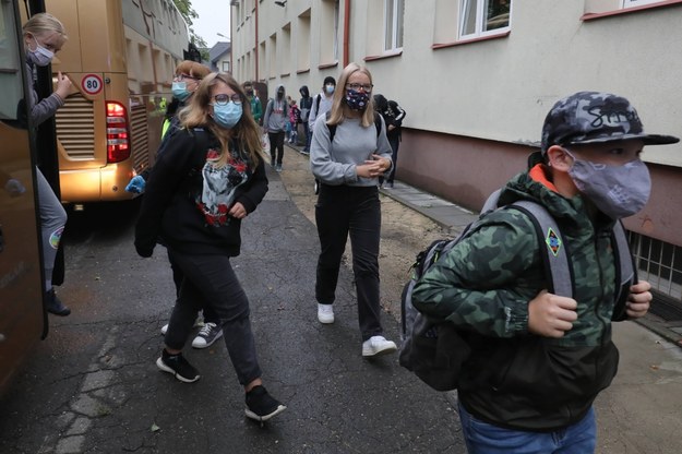 Studenci kierunków pedagogicznych mają problem z praktykami w szkołach /Paweł Supernak /PAP