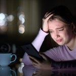 Studenci są coraz bardziej samotni. Eksperci winią media społecznościowe