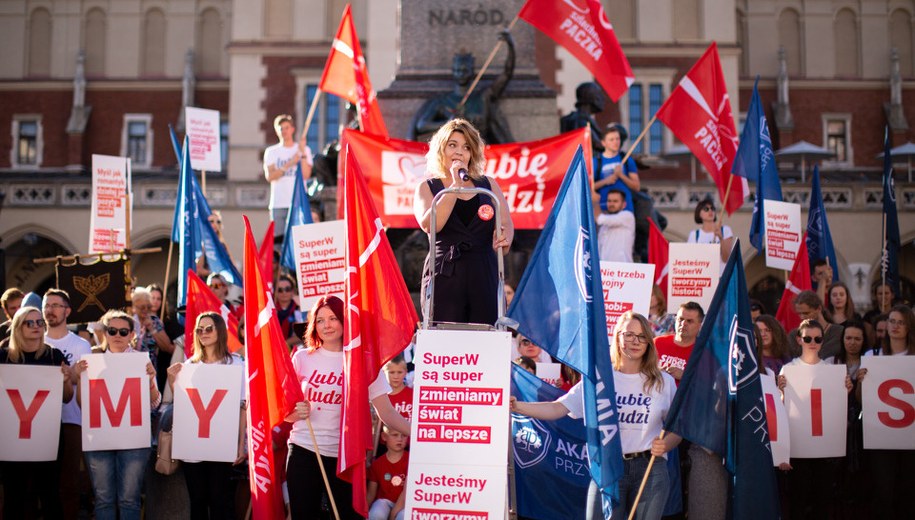 Studniówka Szlachetnej Paczki w Krakowie /Materiały prasowe