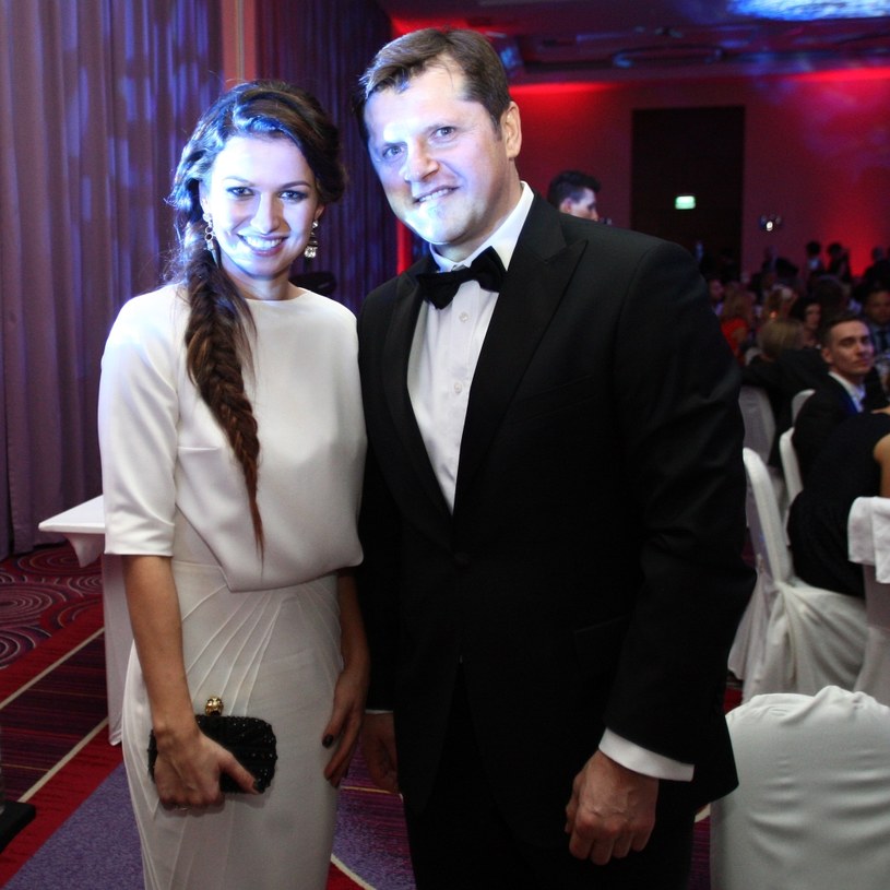 Styczeń 2014 roku. Anna Lewandowska i Cezary Kucharski podczas Balu Mistrzów Sportu /MATEUSZ TRZUSKOWSKI/CYFRASPORT /Newspix
