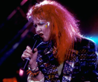 Styl Cyndi Lauper zdefiniował modę lat 80. Teraz garderoba legendarnej gwiazdy trafiła na sprzedaż!