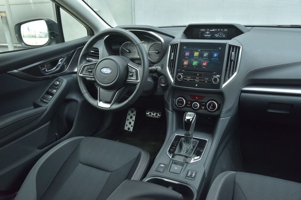 Subaru Impreza 2.0i Lineartronic Exclusive zdj.6