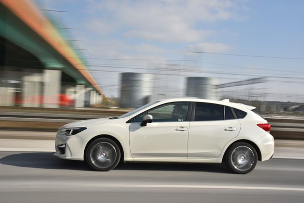 Subaru Impreza 2.0i Lineartronic Exclusive zdj.3