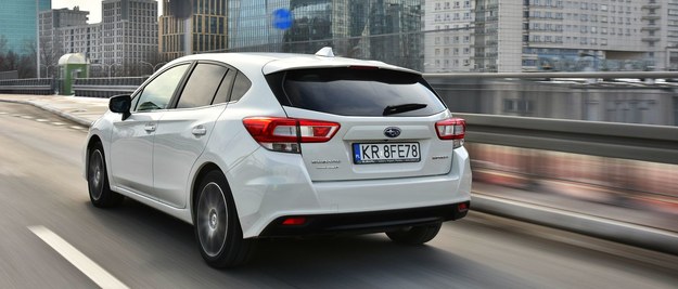 Subaru Impreza 2.0i Lineartronic Exclusive test
