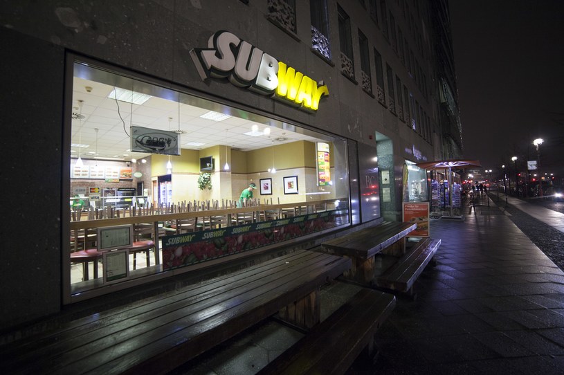 Subway to największa sieć restauracji w USA /MACIEJ LUCZNIEWSKI NurPhoto NurPhoto via AFP /AFP