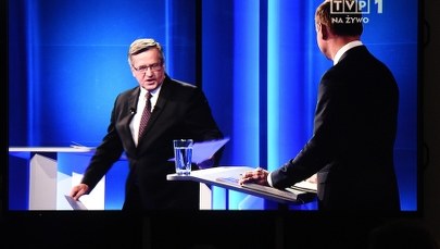 Suflerzy kandydatów, czyli kto "podpowiada" Komorowskiemu i Dudzie 