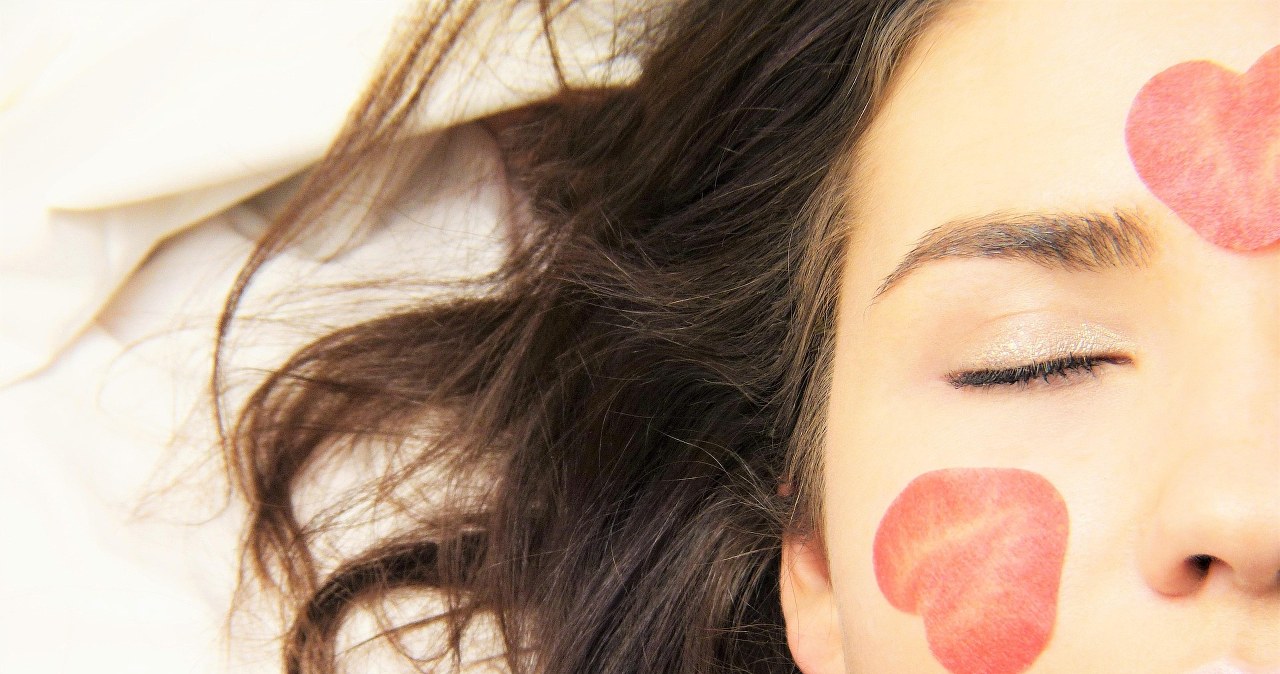 Суха шкіра обличчя може свідчити про серйозні проблеми зі здоров'ям. Не ігноруйте її сигнали! /pixabay.com