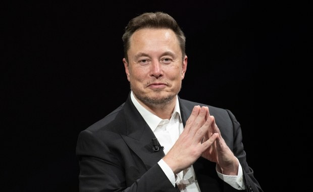 Sukces firmy Elona Muska. Wszczepili bezprzewodowy chip do mózgu człowieka