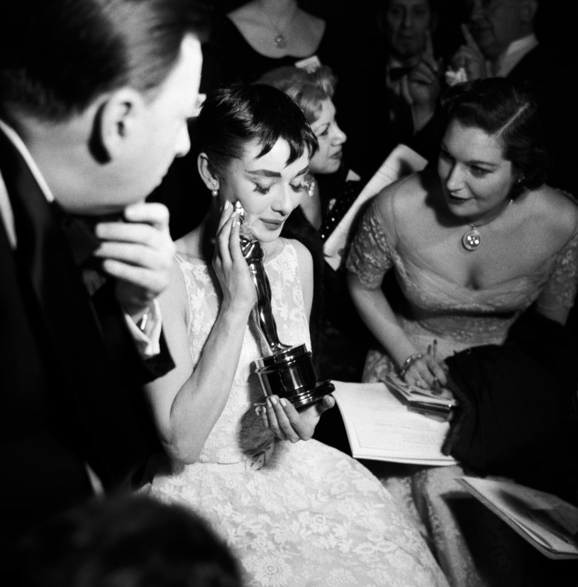 Suknię Audreu Hepburn zaprojektował Hubert de Givenchy /Getty Images