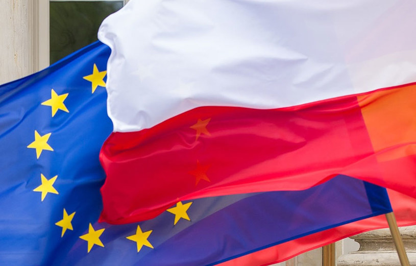 "Sunday Times": Warszawa ryzykuje pogłębieniem podziałów w ramach Unii Europejskiej /Bartosz Krupa /East News