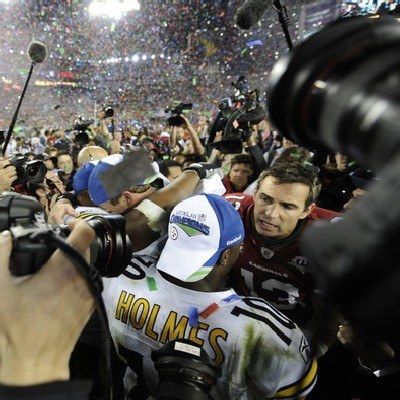 Super Bowl pokazywany jest w telewizji w systemie rotacyjnym - zdjęcie z 2008 r. /AFP