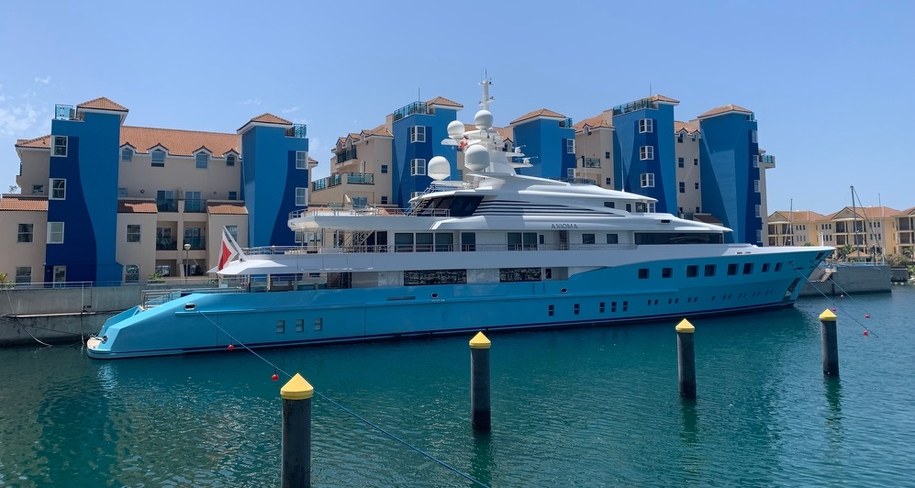 Superjacht Axioma /Shutterstock