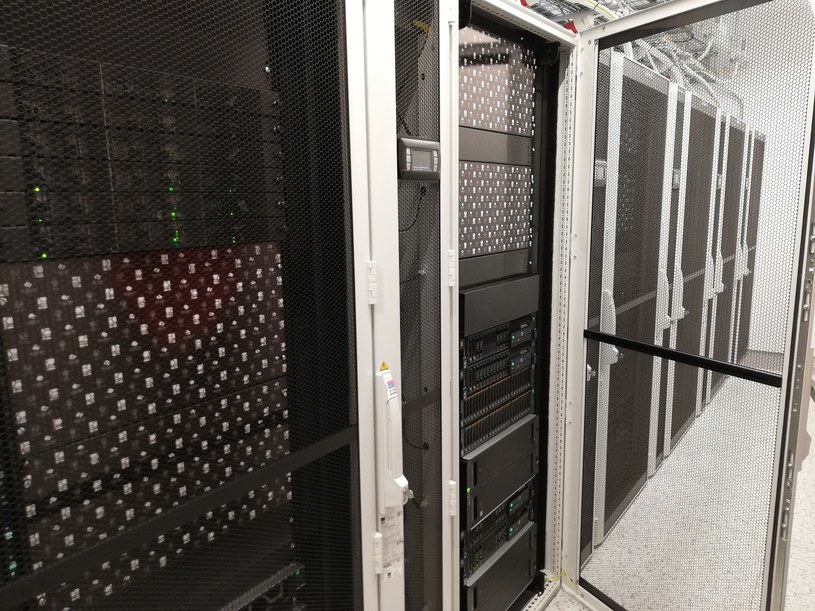 Superkomputer w UKSW /materiały prasowe