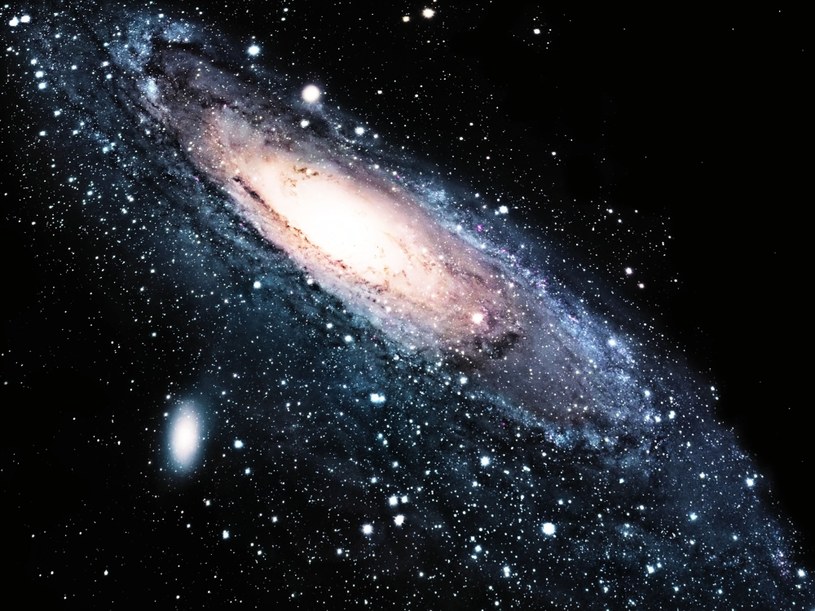 Supermasywna czarna dziura Drogi Mlecznej ma "komin". Uchwycił go teleskop