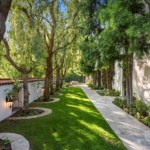 willa Supermodelka sprzedaje swój dom. Jest strzeżony przez sztuczną inteligencję i lasery