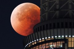 Superpełnia i krwawy superksiężyc. Galeria