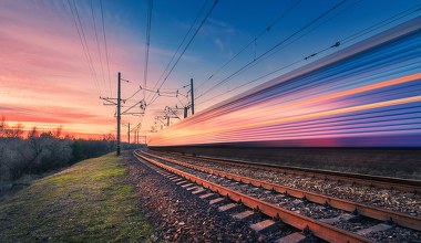 Superszybkie pociągi wyjadą na polskie tory. Przetarg jeszcze w grudniu