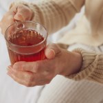 Superzdrowy chwast kwitnie właśnie teraz. Bluszczyk oczyszcza organizm i stymuluje przemianę materii