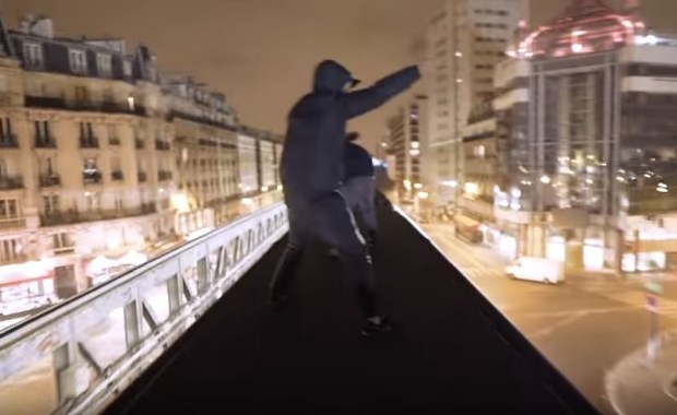 "Surfowali" na wagonie metra. 16-latek zginął, jego kolega jest w szpitalu