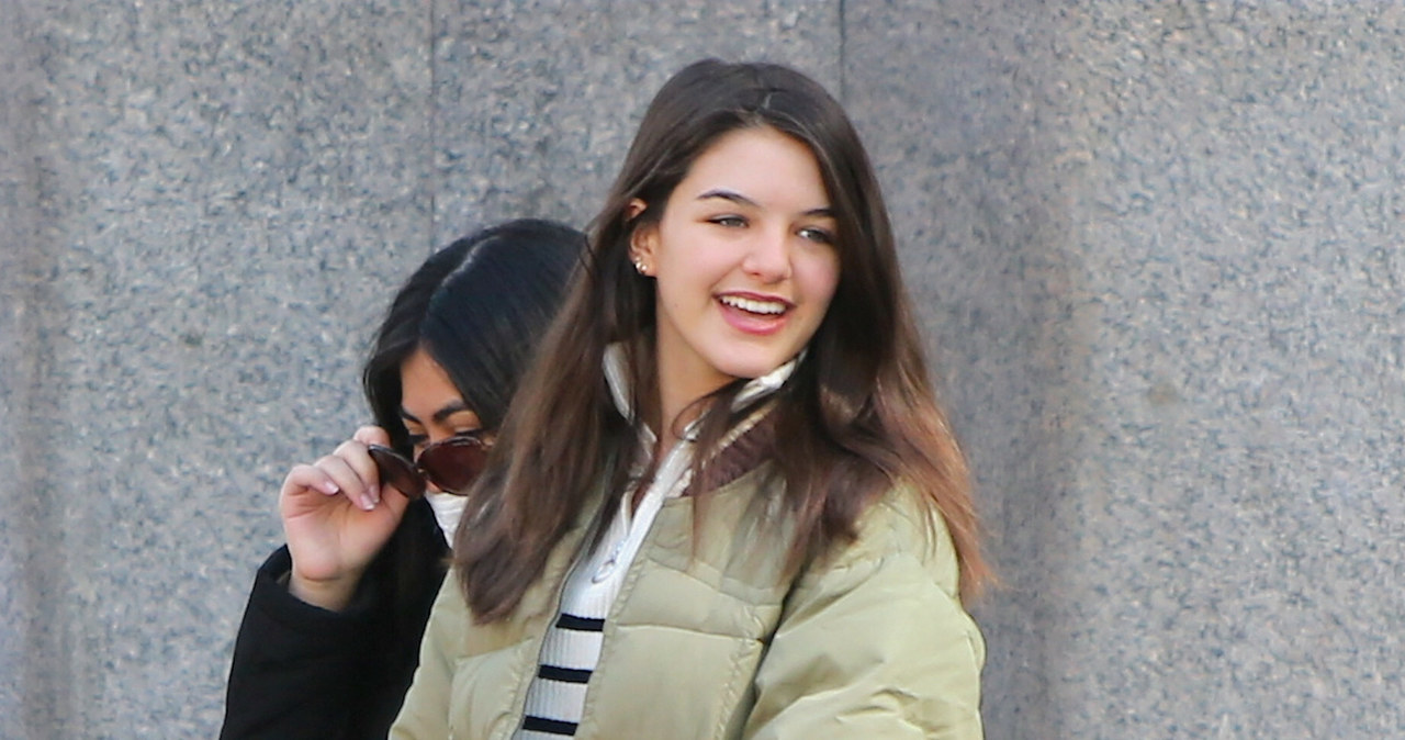 Suri Cruise na spacerze w Nowym Jorku /East News