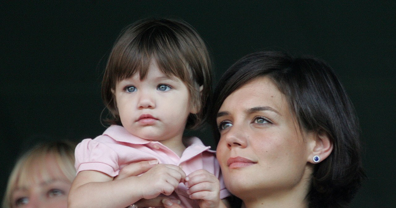 Suri Cruise z mamą, 2007 rok /Toby Canham /Getty Images