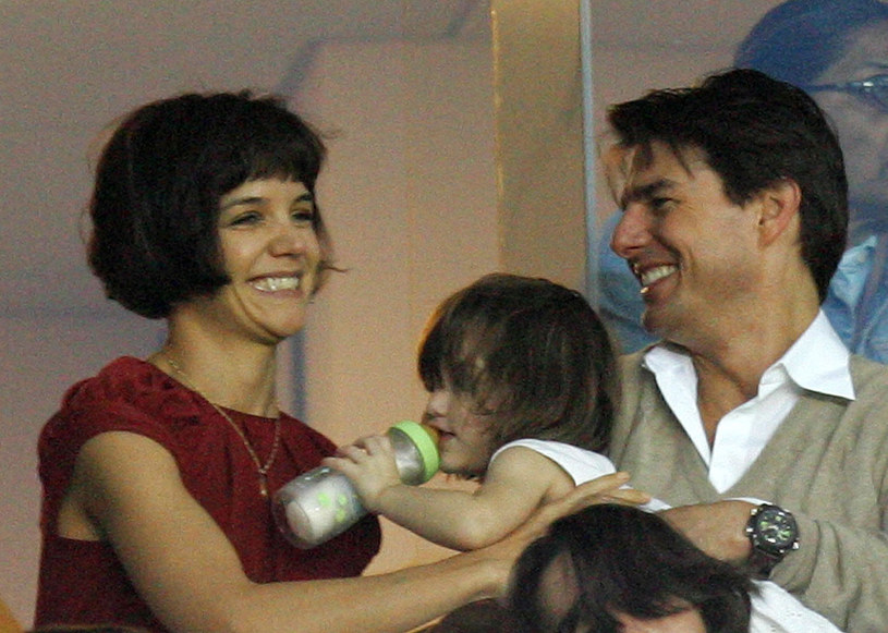 Suri Cruise z rodzicami, 2008 rok /Toby Canham /Getty Images