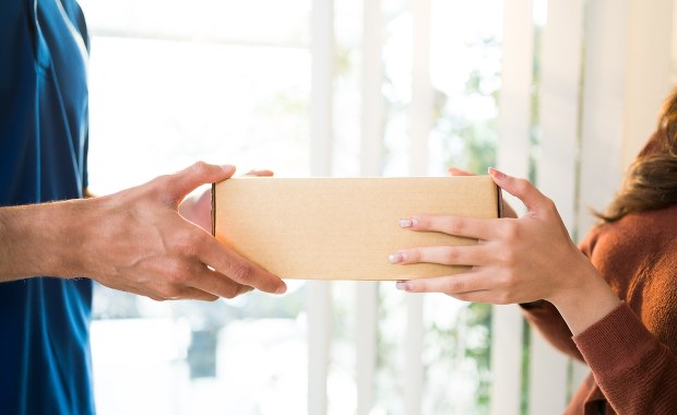 Surowe kary dla firmy kurierskiej. Chodzi o dane osobowe